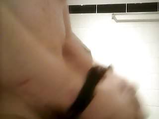 ich und ihre rasierte fotze vor der kamera