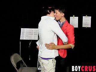 mein geiler stiefbruder mit dem dicken schwanz im arsch - gay teensex